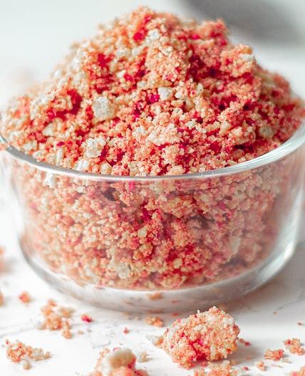Strawberry Crunch Topping - Shortcake Crumble Recipe