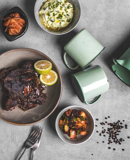 Spiced Wild Goat Shoulder with Cucumber and Apple Labne - Premiu
