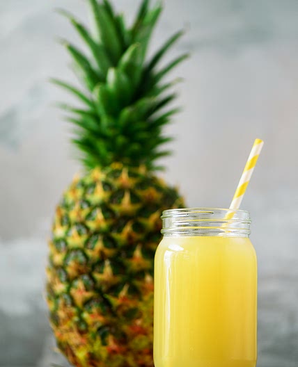Pineapple Banana Smoothie