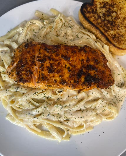 Cajun Salmon Alfredo 