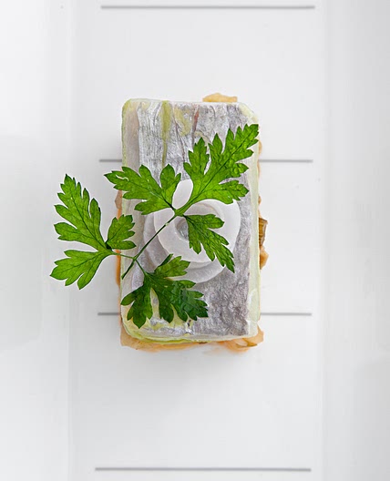 SPATOLA A BECCAFICO CON CAPONATA CROCCANTE DI VERDURE - Ristoran