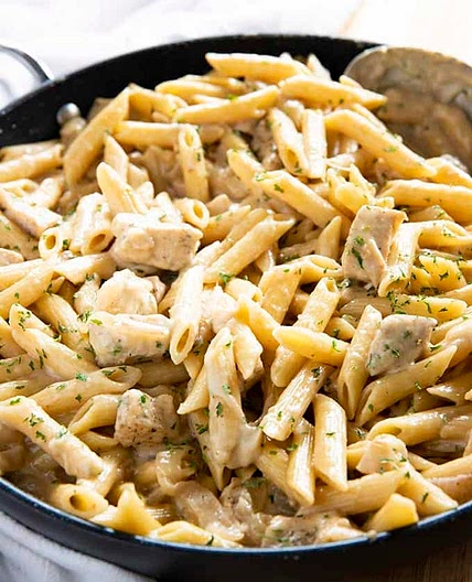 Crockpot French Onion Chicken Pasta