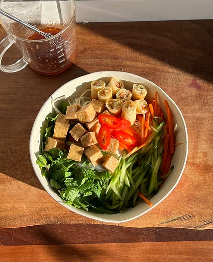 Vegan Vermicelli Noodle Salad with Airfried Tofu
