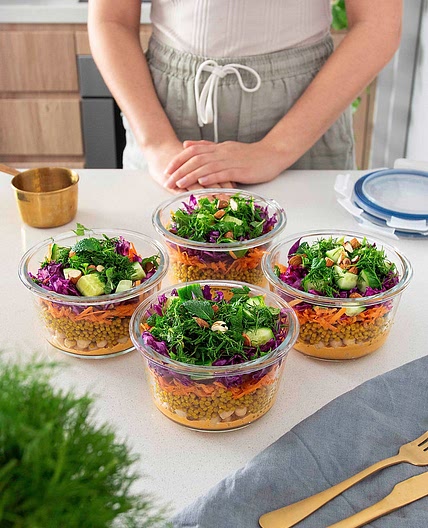 CHICKPEA, TURMERIC PEARL COUSCOUS & CREAMY HARISSA SALAD (MEAL-PREP)
