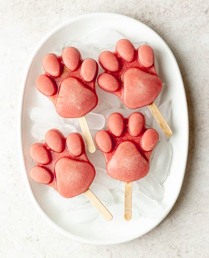 Homemade Frozen Watermelon Dog Treats (Pupsicles)