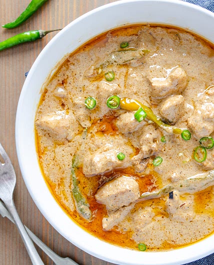 Dahi Gosht, A Spicy Low Carb Indian Meat Curry