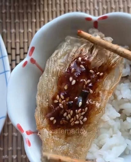 Crispy Enoki Mushrooms