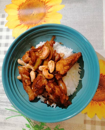 Chicken and Cashew Nut Stir-Fry