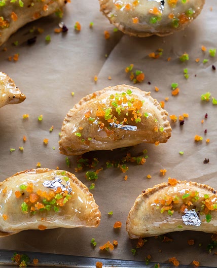 Paan Gujiya