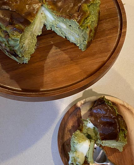 Matcha Mochi Basque Cheesecake