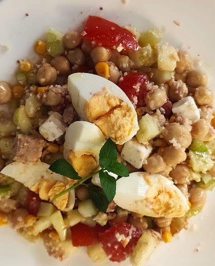 Ensalada fresca de garbanzos