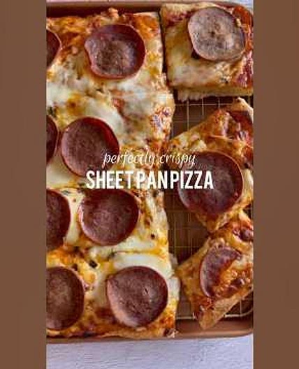 SHEET PAN PIZZA! Easy & Delicious!