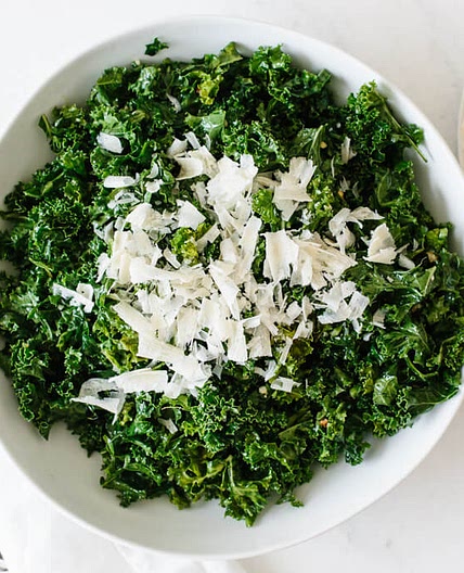 Massaged Kale Salad (Super Easy!)