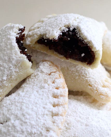 Cassatelle di Agira – Sicilian stuffed pastries