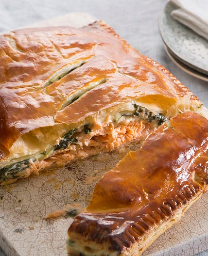 Salmon and spinach en croute