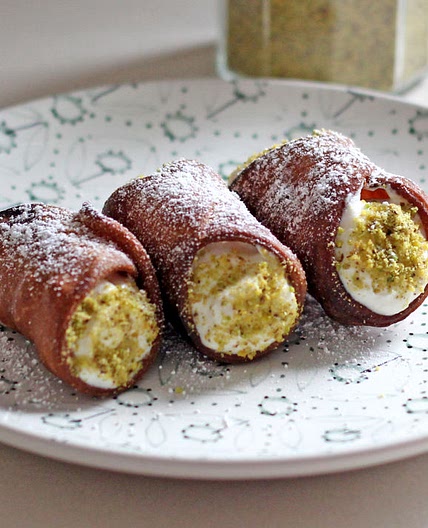 Cannoli Siciliani di ricotta – Sicilian cannoli