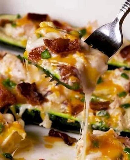Jalepeño Popper Zucchini Boats⬇️