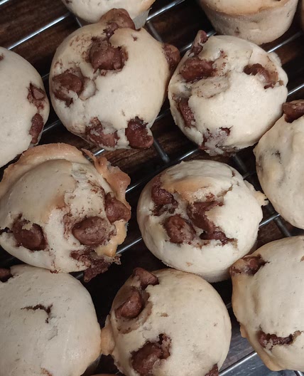 Mini chocolate chip muffins