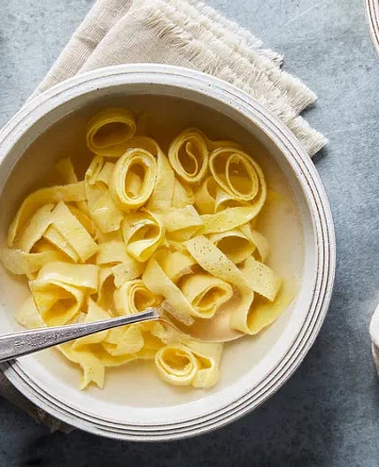 D'licious Lukshen (homemade egg noodles)