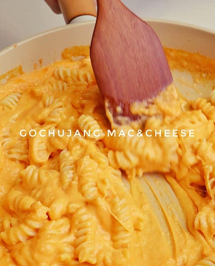 Gochujang Mac N Cheese
