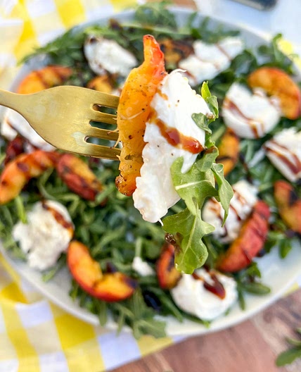 Peach Mozzarella & Pistachio Salad