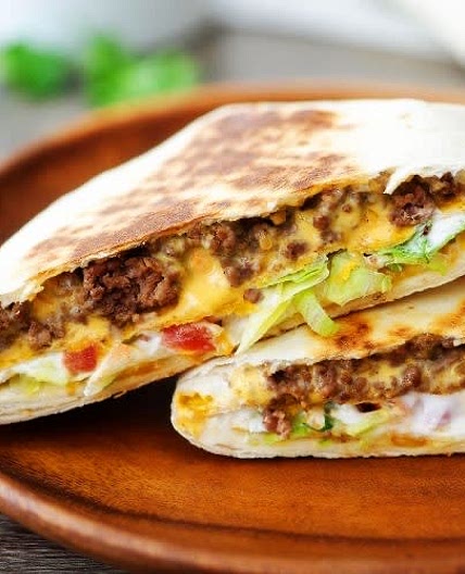 Crunchwrap Supreme (Copycat) - Life In The Lofthouse