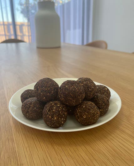 Chocolate bliss balls