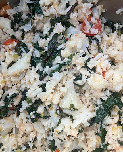 Mashed Cauliflower with Leeks, Kale, and Tomatoes