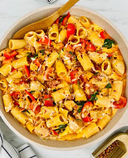 Creamy Chicken & Bacon Pasta