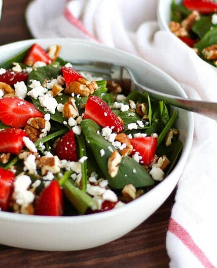 Strawberry Spinach Salad with Poppy Seed Dressing