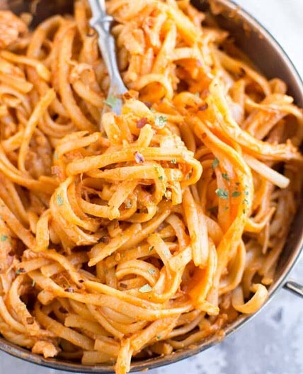 Slow Cooker Firecracker Chicken Pasta