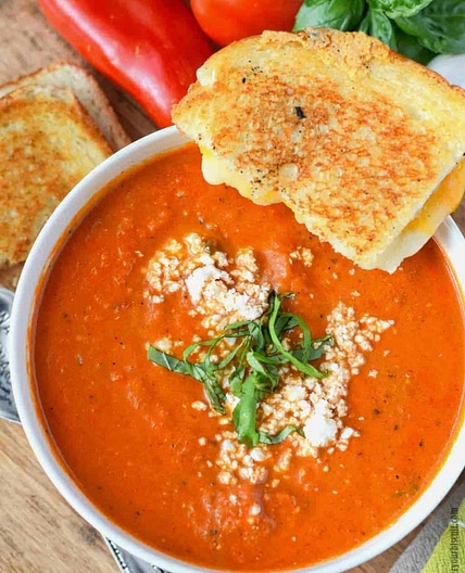 Roasted Garlic Tomato Soup