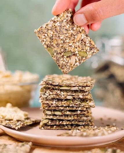 SEED CRACKERS