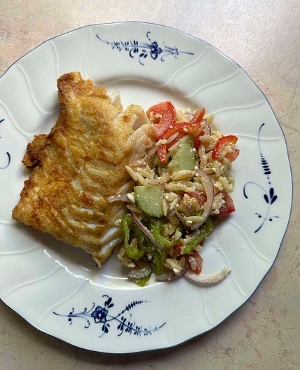 Greek salad & cod