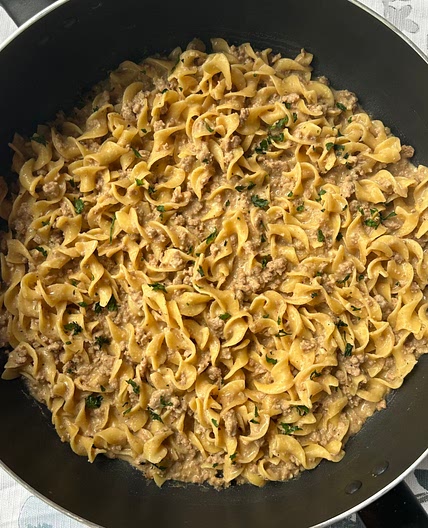 One Pot Beef Stroganoff