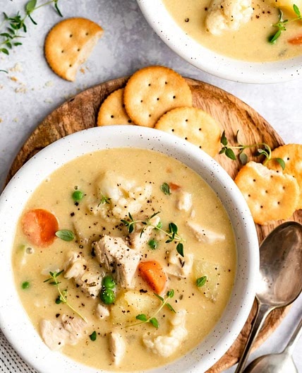 Healthy Chicken Pot Pie Soup