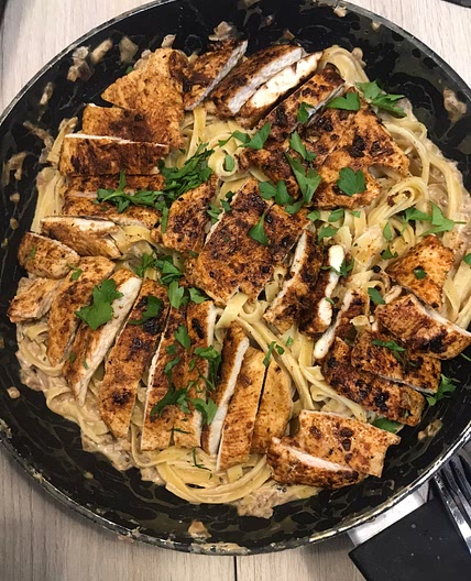 Healthy chicken alfredo