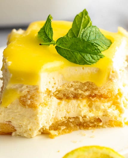 Lemon Tiramisu W/ Lemon Curd