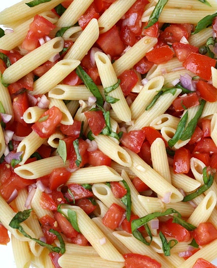 Fresh Tomato Basil Pasta with Lemon & Garlic
