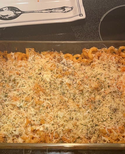Vodka sauce pasta casserole 