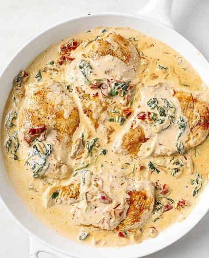 CREAMY KETO TUSCAN CHICKEN