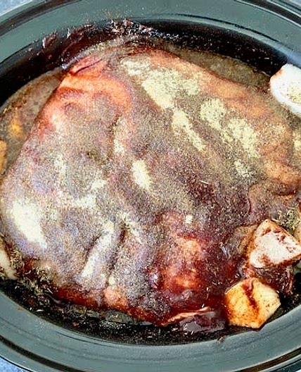 Easy Pulled Pork in the Crockpot