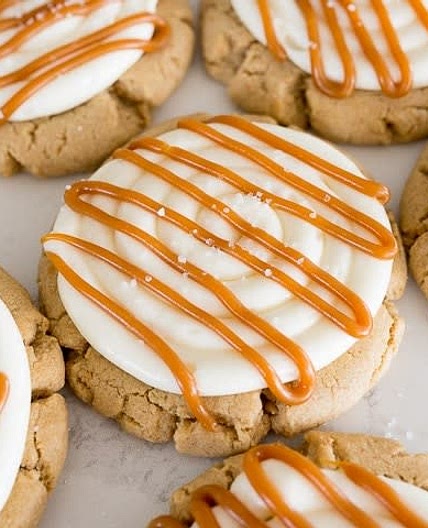 Crumbl Salted Caramel Cheesecake Cookie