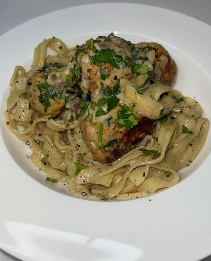 Chicken Meatballs with Oregano and Tarragon 