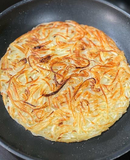 Crispy Potato Pancake Recipe Without Eggs!