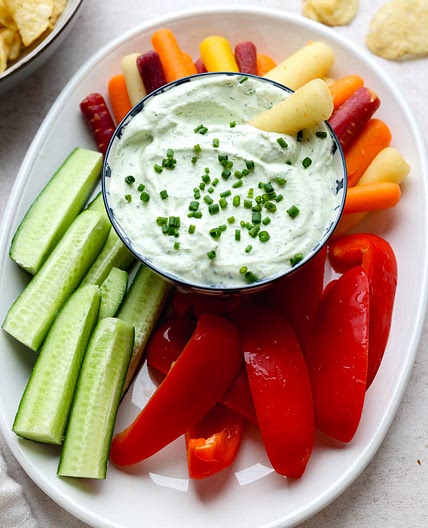 5-Minute Healthy Cottage Cheese Ranch Dip for Veggies