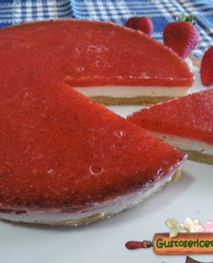 Cheesecake fragole spumante e menta