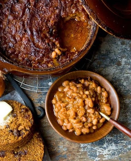 Boston Baked Beans & Brown Bread