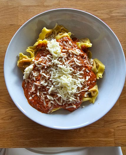 Tortellini in Tomatensauce