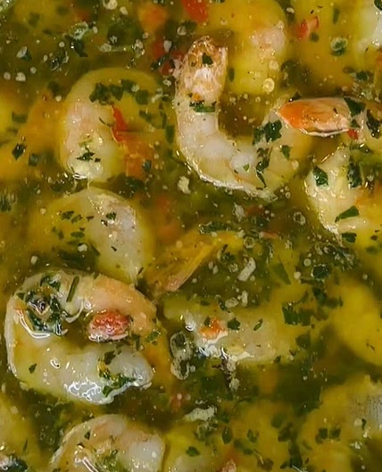 Chilli garlic prawn bake